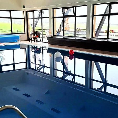 Pensiunea La Bella Vista Poiana Negrii Ngoại thất bức ảnh
