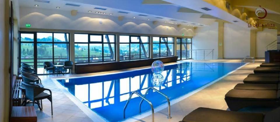 Pensiunea La Bella Vista Poiana Negrii Ngoại thất bức ảnh